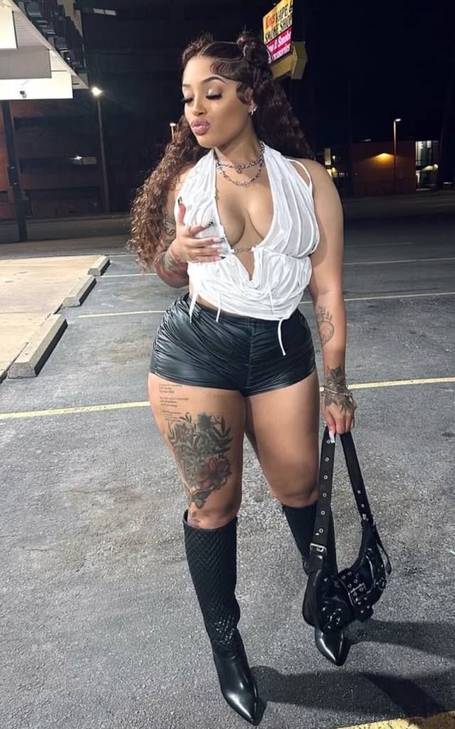 NO PAYMENT REQUIRED-SEXY SINGLE MOM AND LOOKING TO HAVE FUN I'm a sexy mom of two kids. A single mom and I'm very horny 🍑🍑💦 - Image 3